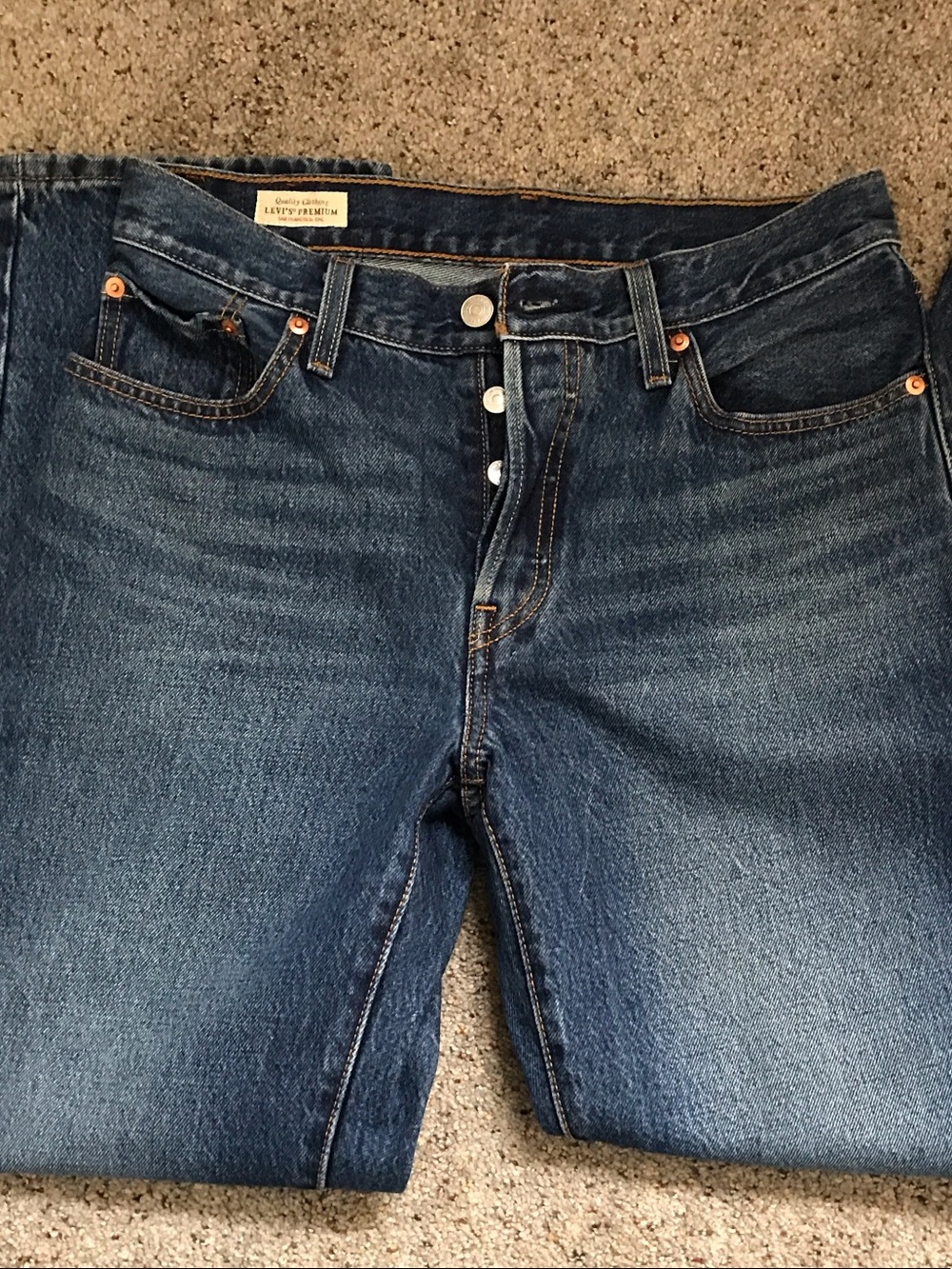 Levi's 501 90’s Women's Straight Leg Jeans in Dark Blue Wash